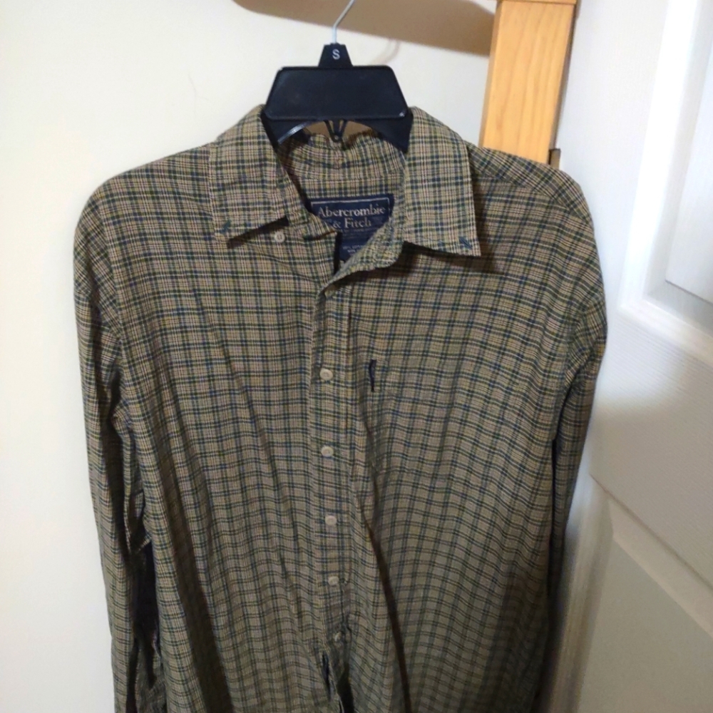 Abercrombie and Fitch Green Plaid Button Down